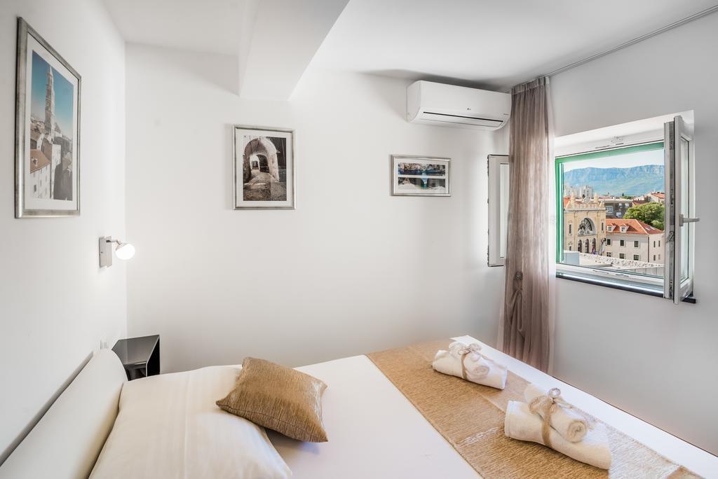 Penthouse Priuli Apartment Split Exterior photo